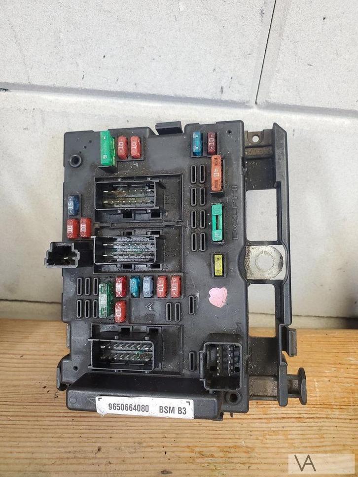 Peugeot 306 307 zekeringkast BSM 9650664080 €30, Auto-onderdelen, Elektronica en Kabels, Peugeot, Gebruikt, Ophalen of Verzenden