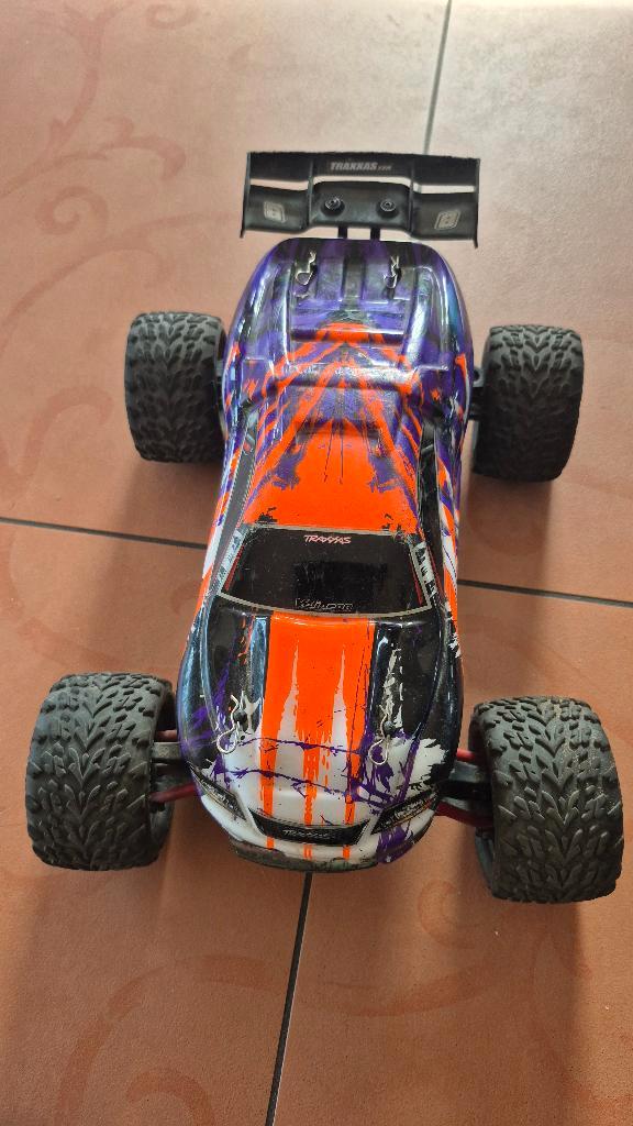 traxxas erevo vxl, Enfants & Bébés, Jouets | Extérieur | Véhicules à batterie, Comme neuf, Enlèvement ou Envoi