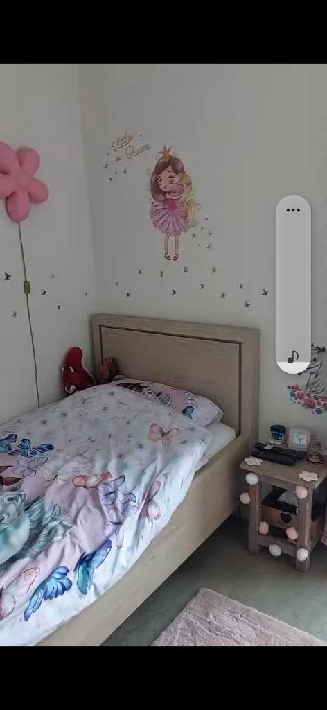 Één persoons bed, Huis en Inrichting, Slaapkamer | Complete slaapkamers, Ophalen