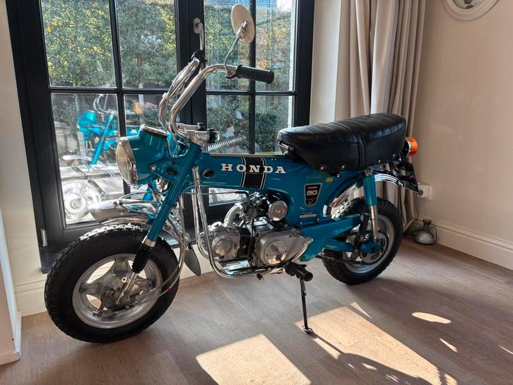 Honda dax, Fietsen en Brommers, Brommers | Honda, Zo goed als nieuw, Ophalen