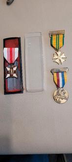 3 oude eretekens (7iv282/24), Enlèvement ou Envoi