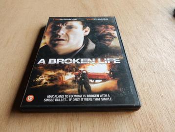 nr.1034 - Dvd: a broken life - actie