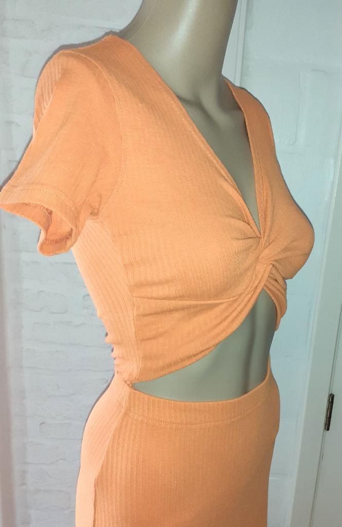 Lange jurk oranje met cut-out Missguided XS of 34, Kleding | Dames, Jurken, Nieuw, Maat 34 (XS) of kleiner, Oranje, Onder de knie