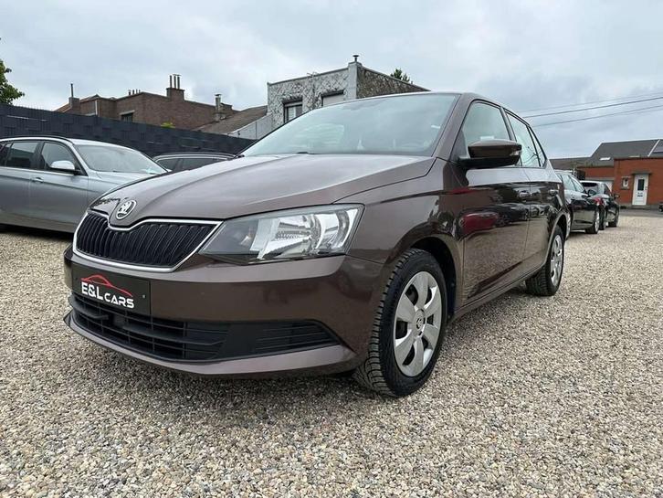 Skoda Fabia 1.0i *12 mois de garantie* (bj 2016), Auto's, Skoda, Bedrijf, Te koop, Fabia, ABS, Airbags, Airconditioning, Bluetooth