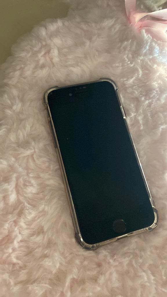 Iphone 7, Télécoms, Téléphonie mobile | Apple iPhone, Comme neuf, iPhone 7, Enlèvement