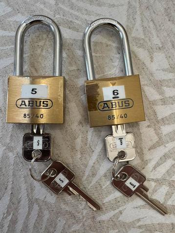 Abus, twee zware hangsloten 85/40 beschikbaar voor biedingen