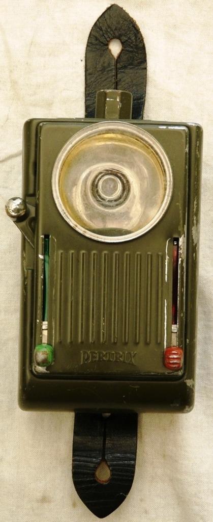 Zaklamp, West-Duits, type: PERTRIX, Bundeswehr, 1960s.(Nr.4), Verzamelen, Militaria | Algemeen, Landmacht, Overige typen, Ophalen of Verzenden