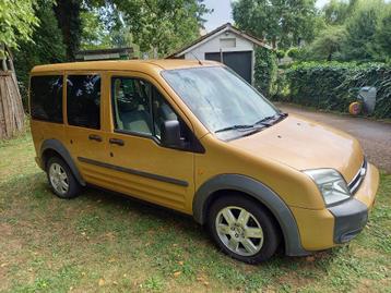 FORD TOURNEO CONNECT beschikbaar voor biedingen