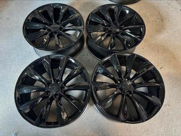 21 inch Tesla Turbine Model S / X velgen met sensoren beschikbaar voor biedingen