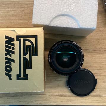 Nikon Nikkor 28mm f2.8 Ai *zo goed als nieuw beschikbaar voor biedingen