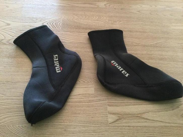 Mares neopreen sokken aan 5€, Sports nautiques & Bateaux, Plongée, Utilisé, Autres types, Enlèvement ou Envoi