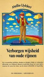 boek: verborgen wijsheid van oude rijmen/Mellie Uyldert, Enlèvement ou Envoi, Utilisé