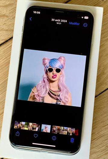 iPhone X de 256 GB - blanc beschikbaar voor biedingen