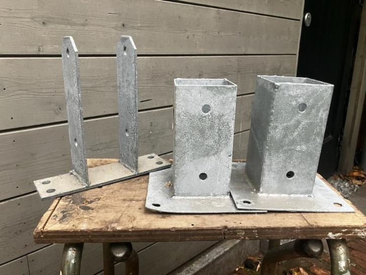 Bodemplaat vuurverzinkt 71x71x150mm, Doe-het-zelf en Bouw, IJzerwaren en Bevestigingsmiddelen, Zo goed als nieuw, Overige typen
