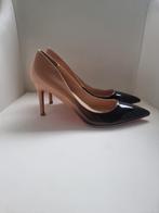 Pumps met rode zool, Kleding | Dames, Pumps, Verzenden, Beige, Nieuw