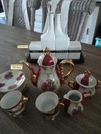 Vintage koffieservies + Modern keukenstel, Comme neuf, Service complet, Enlèvement, Porcelaine