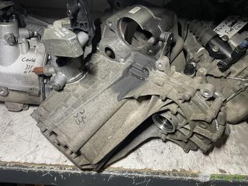 versnellingsbak code uda qcf rnz qwh t.a.v. VW up skoda  cit beschikbaar voor biedingen