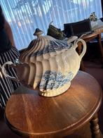 Antieke soepterrine van Johnson brothers, Ophalen