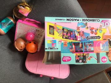 Poppenset LOL + accessoires beschikbaar voor biedingen
