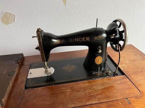 Singer naaitafel, Antiek en Kunst, Antiek | Naaimachines, Ophalen