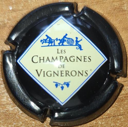 Capsule Champagne de VIGNERONS crème & noir nr 665c, Collections, Vins, Neuf, Champagne, France, Enlèvement ou Envoi