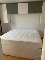 Bed met volledige slaapkamer + matras + opbergmeubilair, Chambre complète king-size, Zo goed als nieuw, Ophalen, Twijfelaar