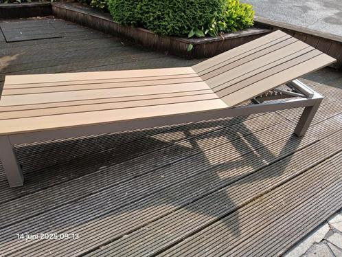 Tuin ligbed, Tuin en Terras, Picknicktafels, Zo goed als nieuw, Aluminium, Ophalen