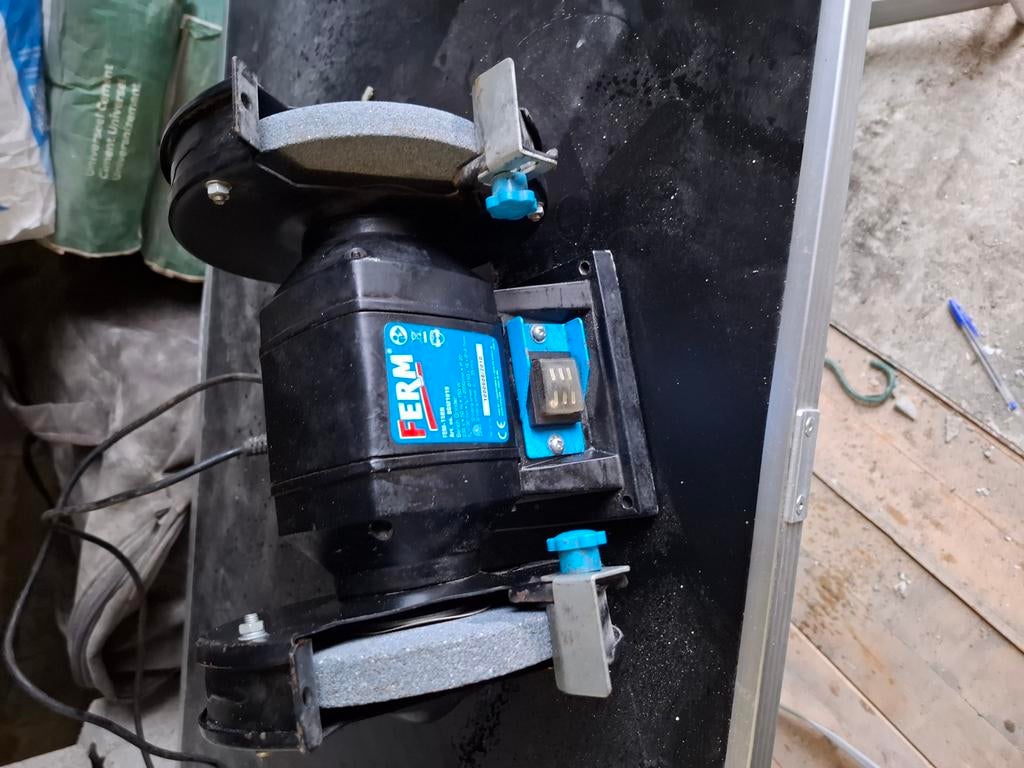 Meule d’atelier, Enlèvement, Utilisé