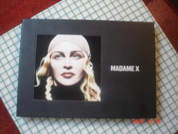 madonna madame x box set compleet limited  beschikbaar voor biedingen