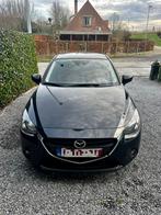 Mazda 2 94.000 Km 1.5 skyactiv-G Play 66kW  benzine, 5 places, Carnet d'entretien, Berline, Noir