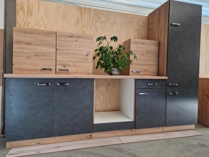 Keuken Delina, Huis en Inrichting, Keuken | Complete keukens, Nieuw, Enkelwandige keuken, Bruin, Overige materialen, Ophalen of Verzenden