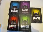 Livres "Le manoir" Evelyne Brisou-Pellen, Livres, Utilisé, Enlèvement ou Envoi