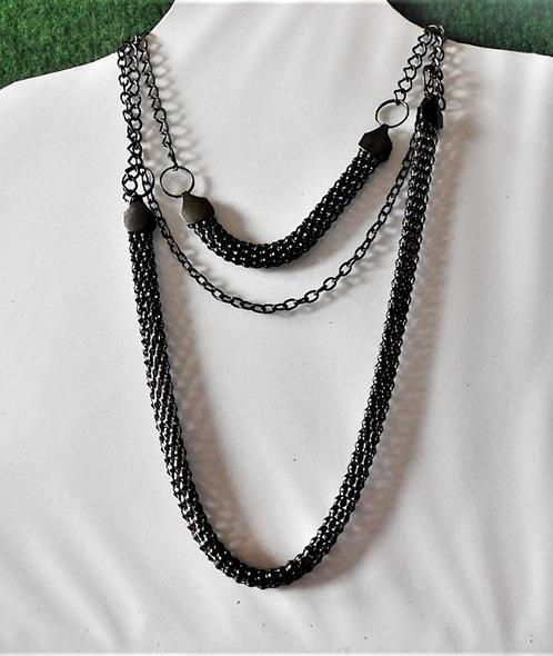 Mooie halsketting, Handtassen en Accessoires, Kettingen, Nieuw, Zwart, Ophalen of Verzenden
