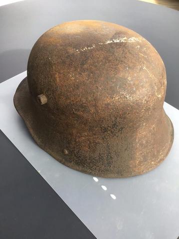 Originele Duitse helm eerste wereldoorlog. beschikbaar voor biedingen