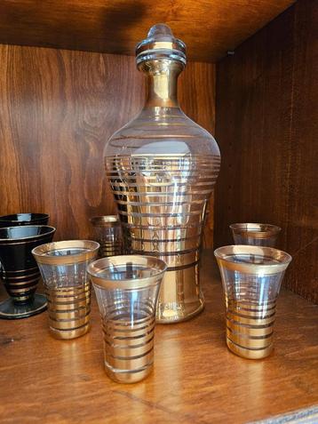 Vintage set booms glas: fles en glazen beschikbaar voor biedingen
