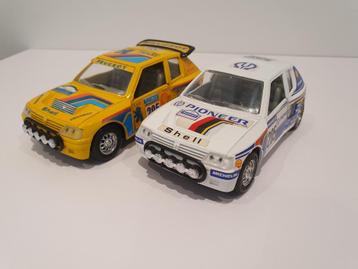 2 modelauto's 1:25 Peugeot 205 Mira beschikbaar voor biedingen