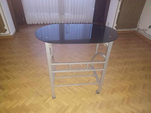 Computertafel op wieltjes(Nooit gebruikt geweest)!, Huis en Inrichting, Tafels | Bijzettafels, Zo goed als nieuw, Ovaal, 60 cm of meer