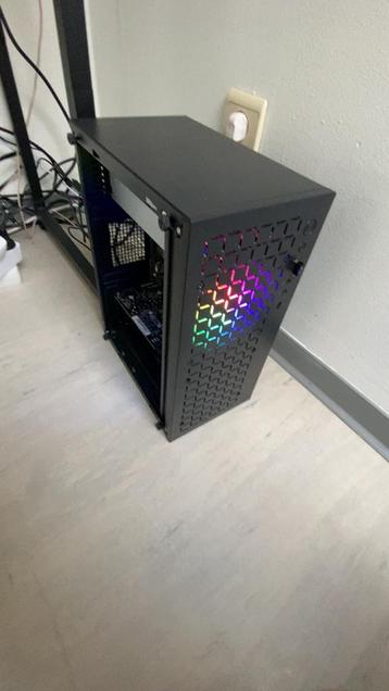 gaming pc (ruilen kan ook) liefst met een elektrische step!! beschikbaar voor biedingen