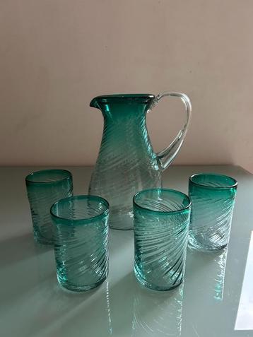 Service en verre fait main Vintage africain beschikbaar voor biedingen