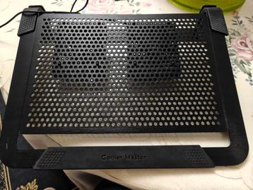 Refroidisseur/support pc portable cooler master réglable  beschikbaar voor biedingen