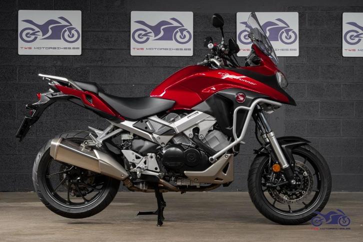 Honda Vfr 800 Crossrunner - 13.600 km, Motoren, Motoren | Honda, Bedrijf, Toermotor, meer dan 35 kW, 4 cilinders, Motorrijbewijs A