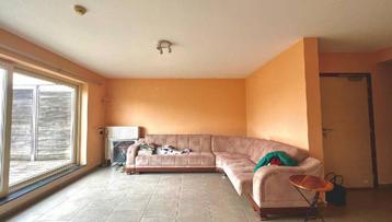 Appartement à vendre à Mons, 2 chambres beschikbaar voor biedingen