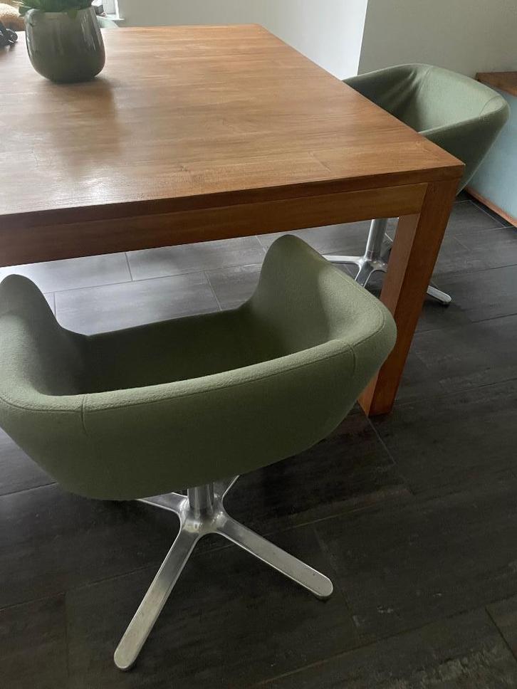 Globe zero 4 design zetel, Huis en Inrichting, Zetels | Zetels, Gebruikt, Metaal, Stof, Ophalen