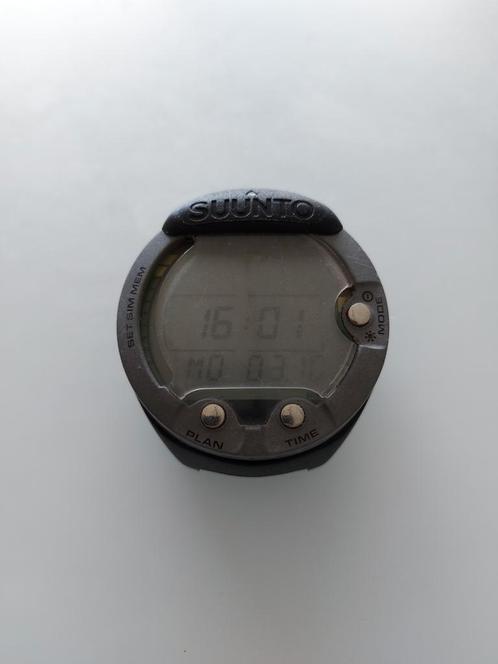 Suunto duikcomputer, Watersport en Boten, Duiken, Zo goed als nieuw, Ophalen