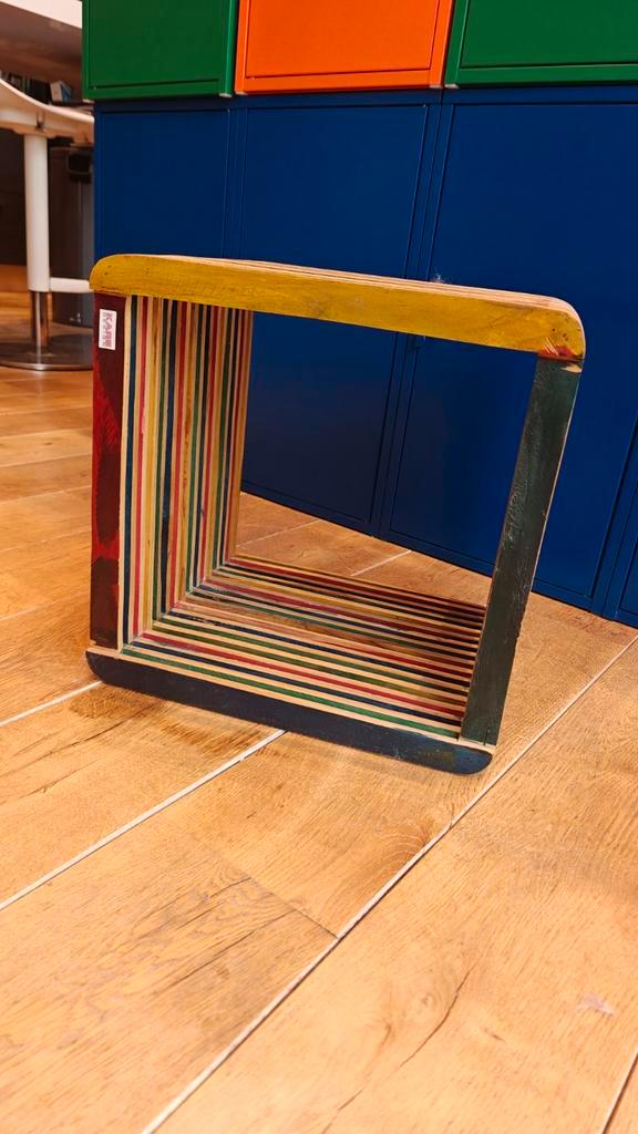 Vintage Kare Design kistenplank, Huis en Inrichting, Tafels | Bijzettafels, Gebruikt, Vierkant, Minder dan 45 cm, Minder dan 55 cm