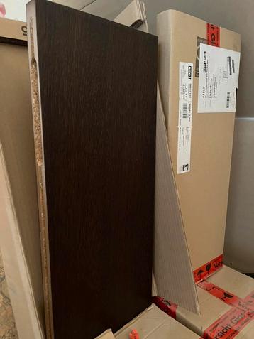 NOW by HÜLSTA - Set van 3 wandplanken - Donkere eik - NIEUW beschikbaar voor biedingen