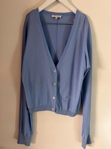 Giletje NIEUW Terre bleue beschikbaar voor biedingen