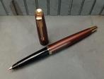 Stylo plume Parker 45 Coronet bronze plume or, Verzamelen, Ophalen of Verzenden, Zo goed als nieuw, Vulpen, Parker