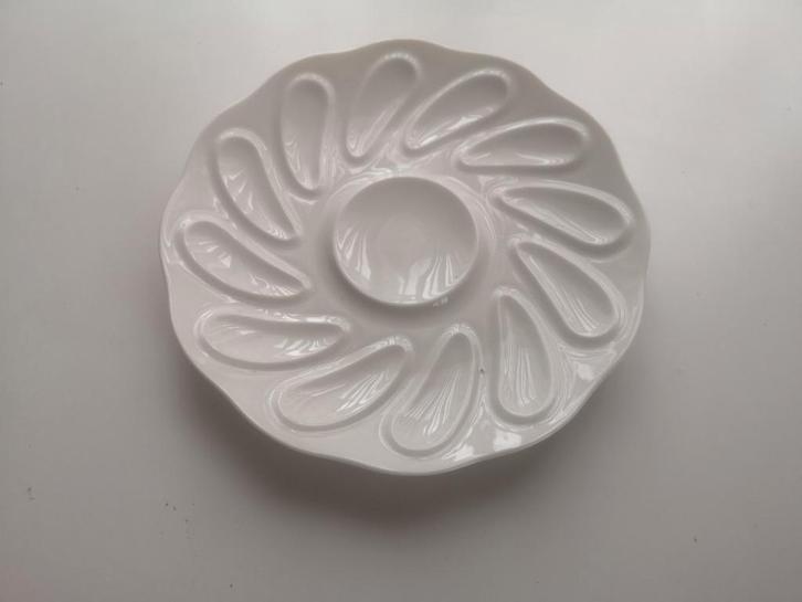 Barbequebord bareuther bavaria germany, Huis en Inrichting, Keuken | Servies, Ophalen of Verzenden