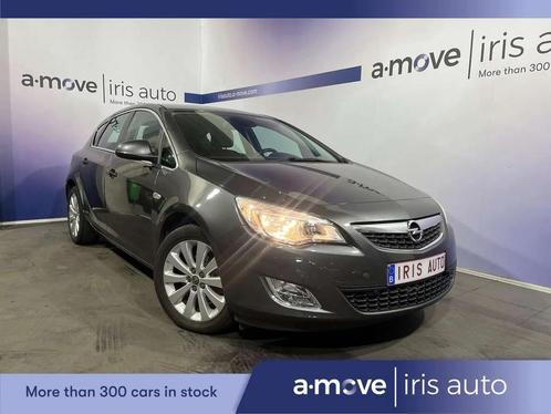 Opel Astra 1.6I BOITE AUTO | SIÈGES/VOLANT CHAUFFANTS, Auto's, Opel, Bedrijf, Te koop, Astra, ABS, Airbags, Airconditioning, Bluetooth